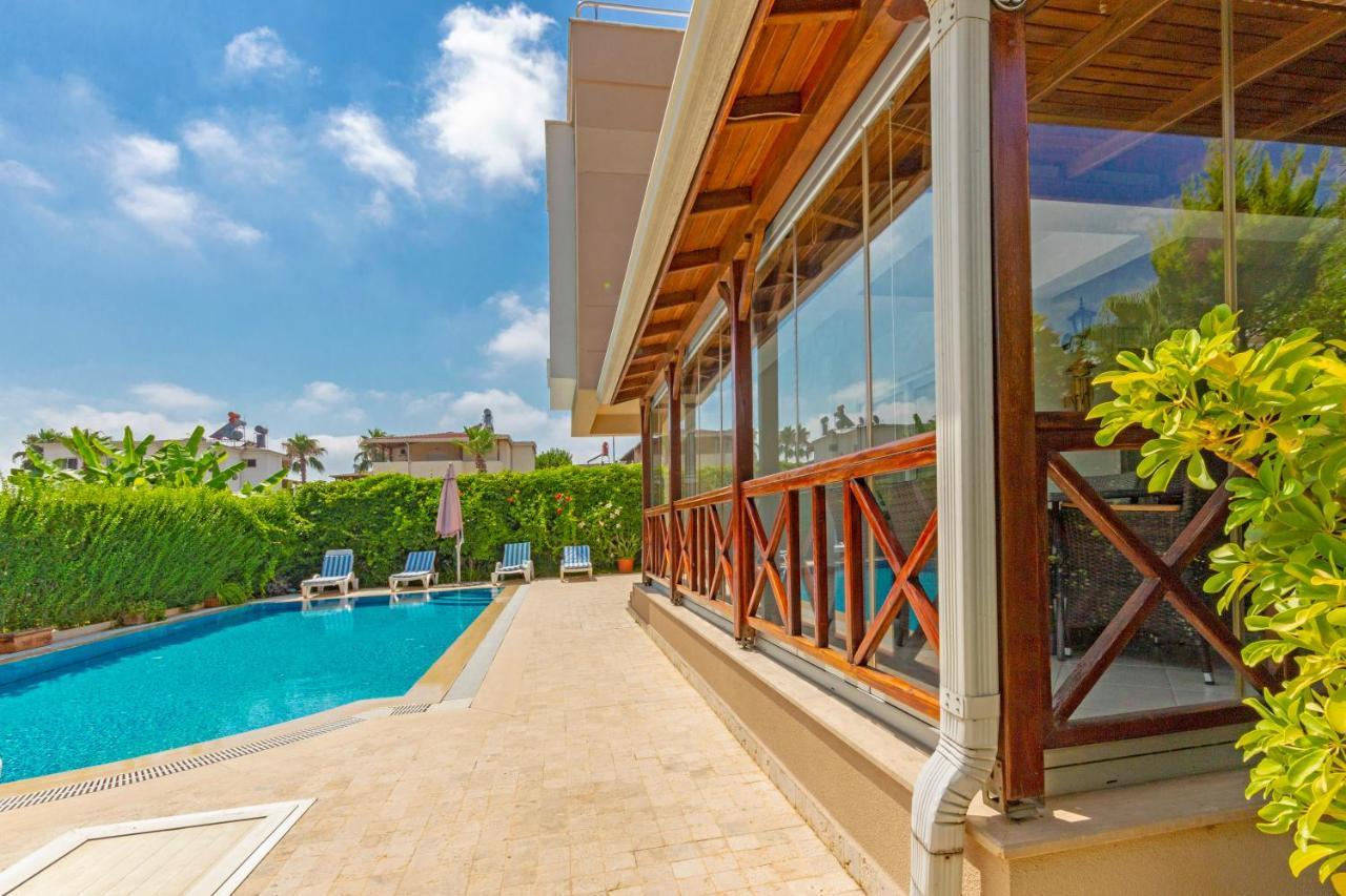 Paradise Town Villa Premium 贝莱克 外观 照片