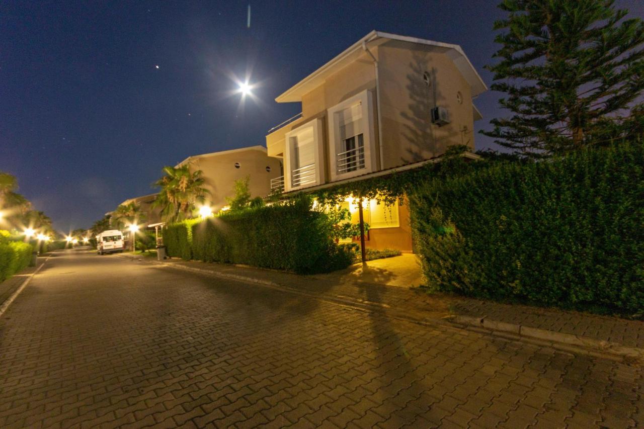 Paradise Town Villa Premium 贝莱克 外观 照片