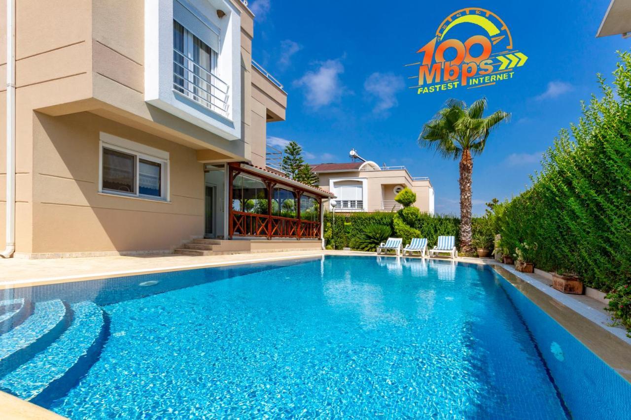 Paradise Town Villa Premium 贝莱克 外观 照片