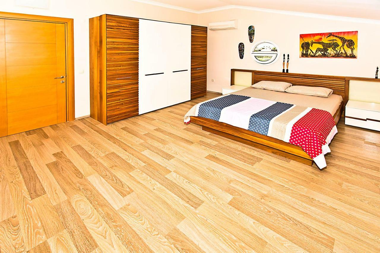 Paradise Town Villa Premium 贝莱克 外观 照片