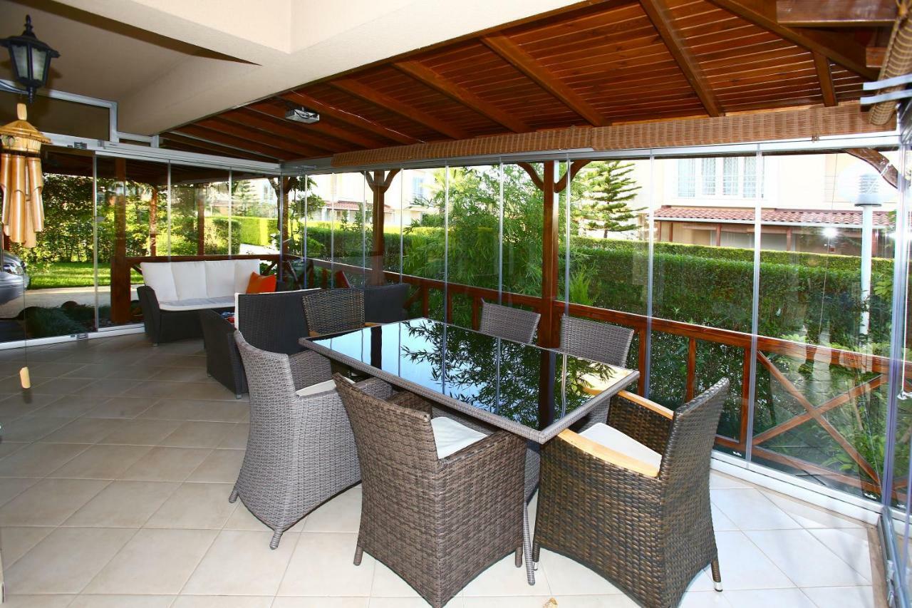 Paradise Town Villa Premium 贝莱克 外观 照片