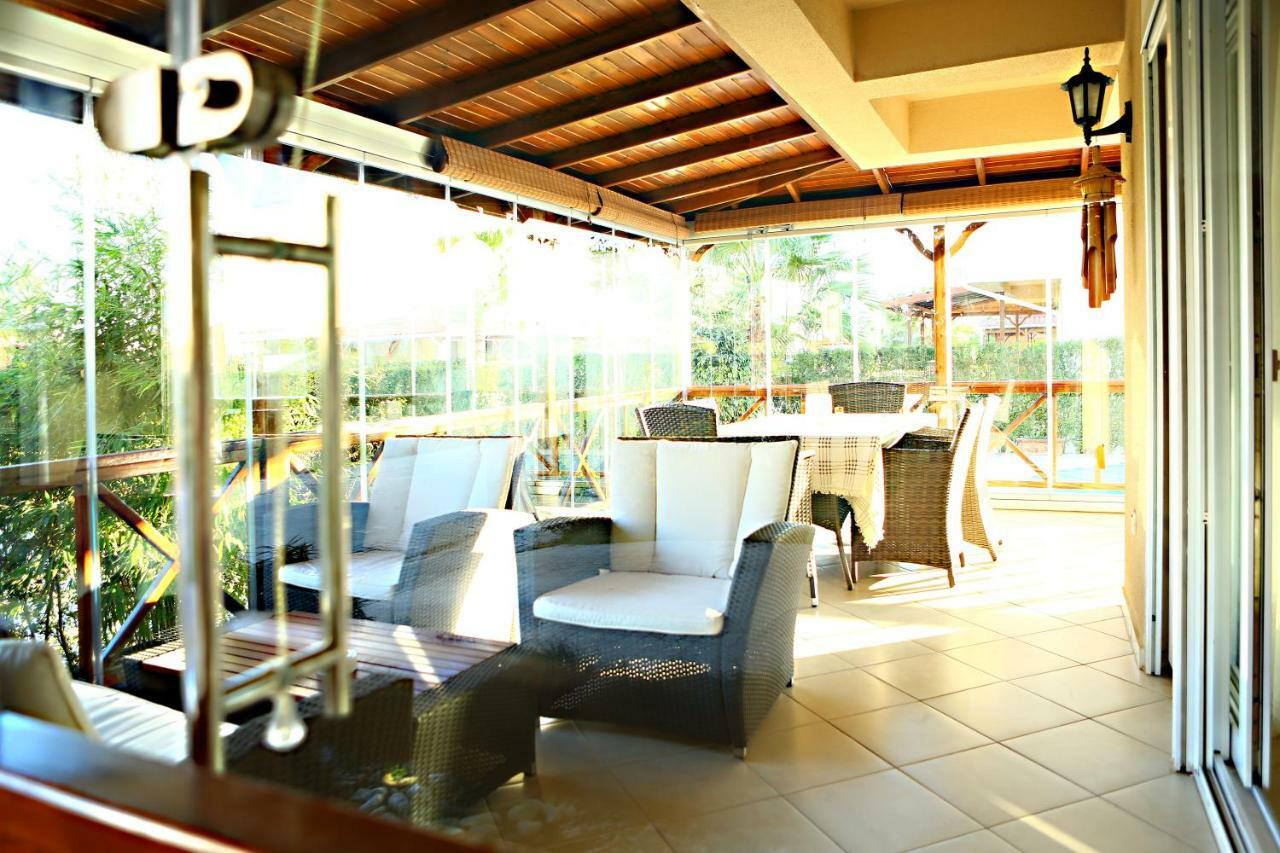 Paradise Town Villa Premium 贝莱克 外观 照片