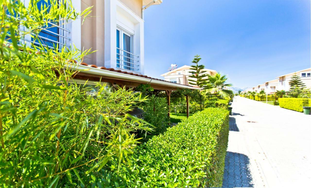 Paradise Town Villa Premium 贝莱克 外观 照片